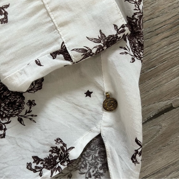 Scotch & Soda Cream and Brown Floral Button Down Shirt - Picture 4 of 8